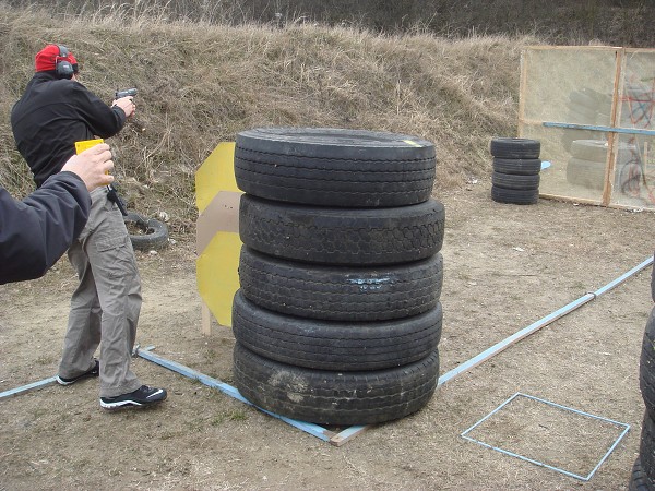 1. kolo KN ligy v praktickej stre�be