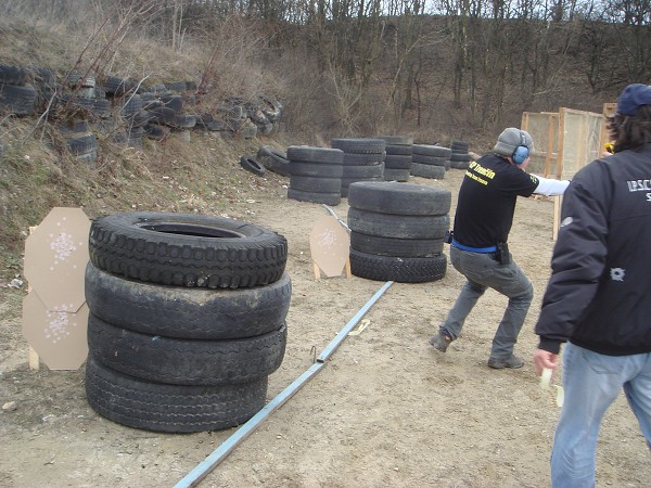 1. kolo KN ligy v praktickej stre�be