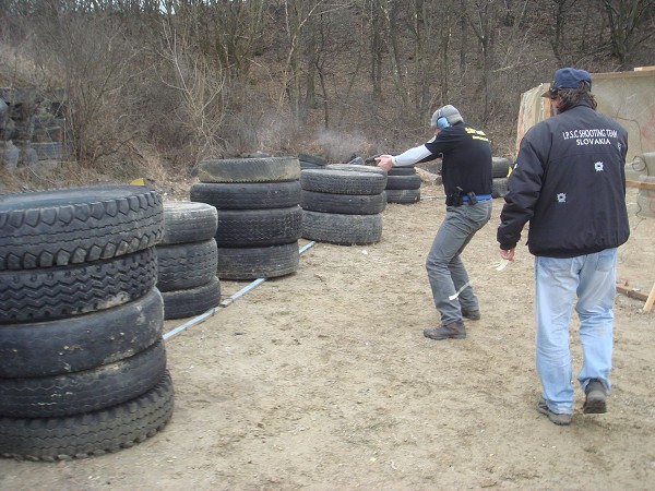 1. kolo KN ligy v praktickej stre�be