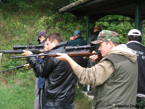 VIII. kolo KNj ligy v siluetovej strebe