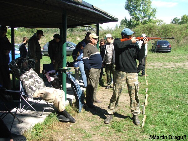 VIII. kolo KNj ligy v siluetovej strebe