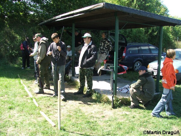 VIII. kolo KNj ligy v siluetovej strebe